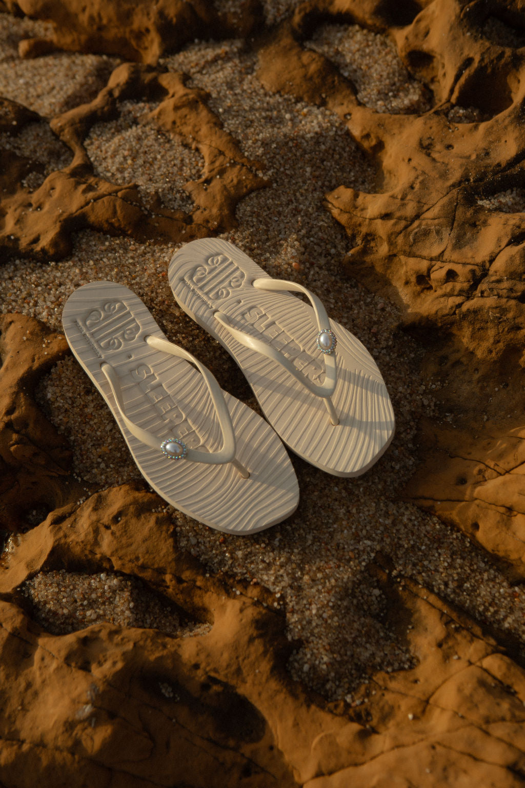 Pearl Octopuss.y x Sleepers Pearl Marseille Eggnog – SLEEPERS EU